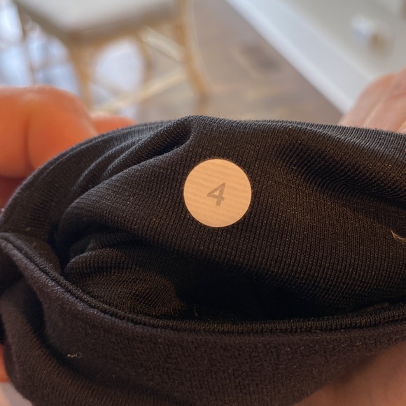 Lululemon wunder under black crop leggings - Picture 4 of 6